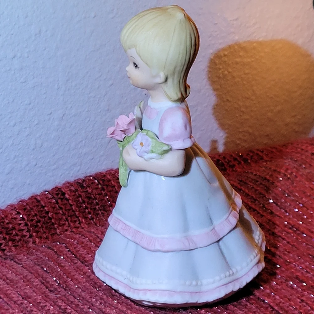 Vtg GEO LEFTON CHINA 07485 THE CHRISTOPHER COLLECTION 1990 FLOWER GIRL
